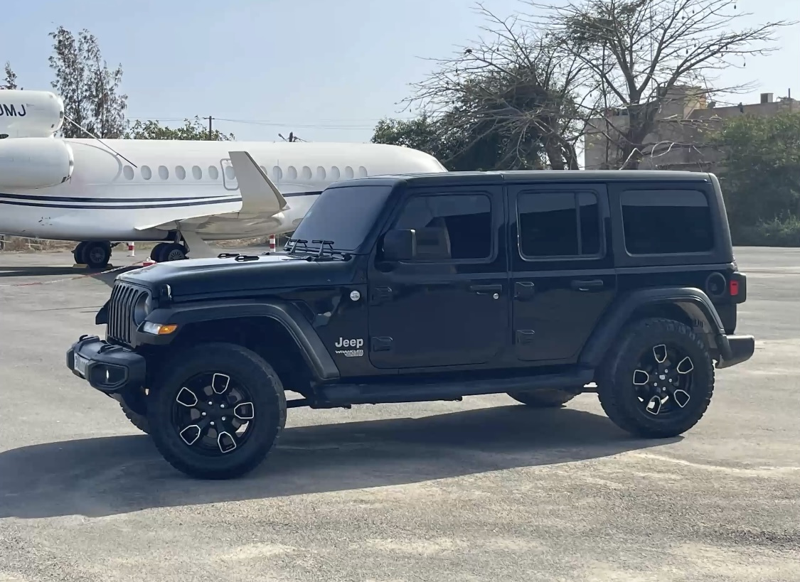 Avec OASAU, vos déplacements à Abidjan deviennent simples, confortables et sécurisés. OASAU – Votre partenaire de mobilité et de transport.